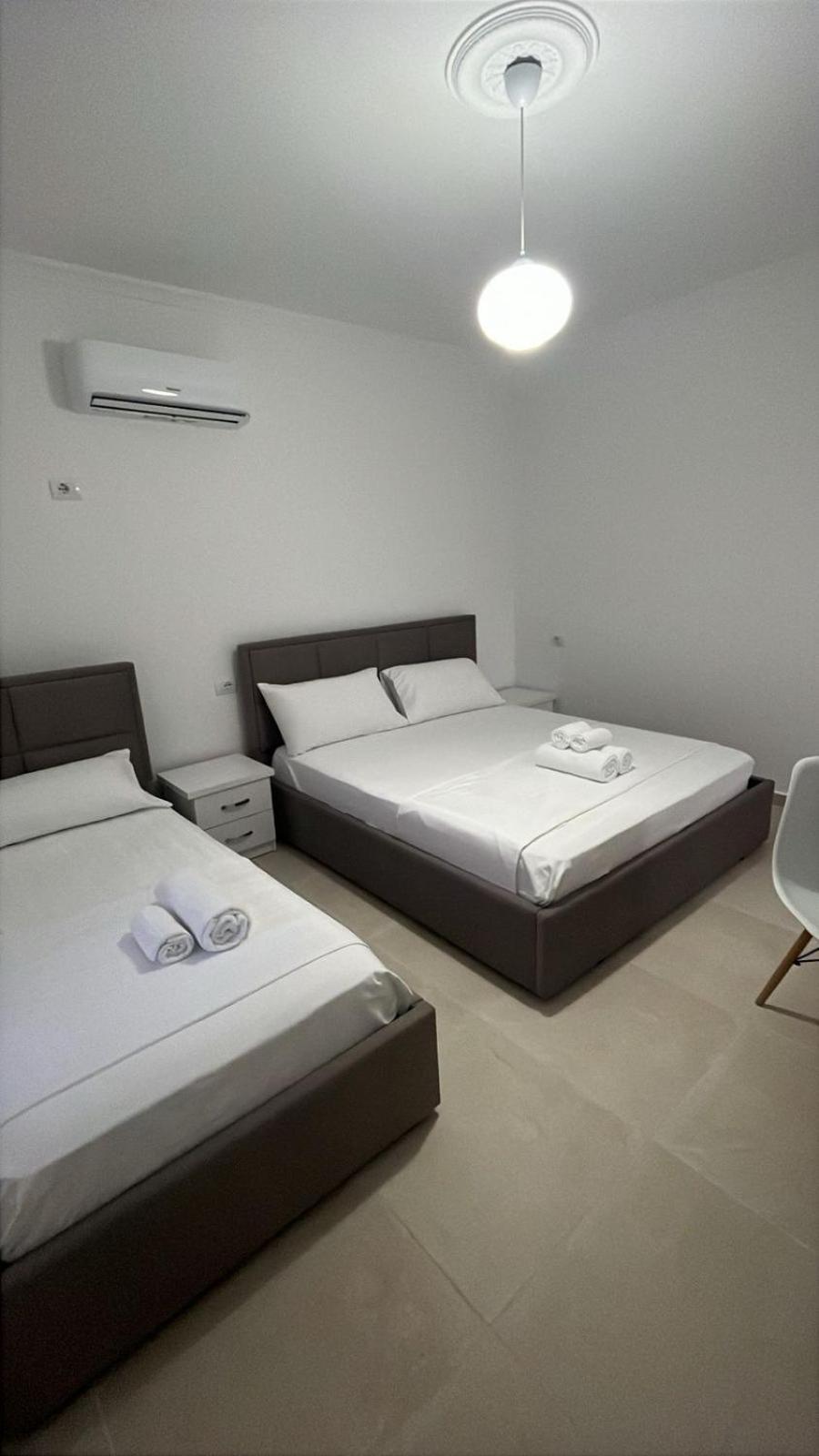 Vila Luani Vlorë Exteriör bild